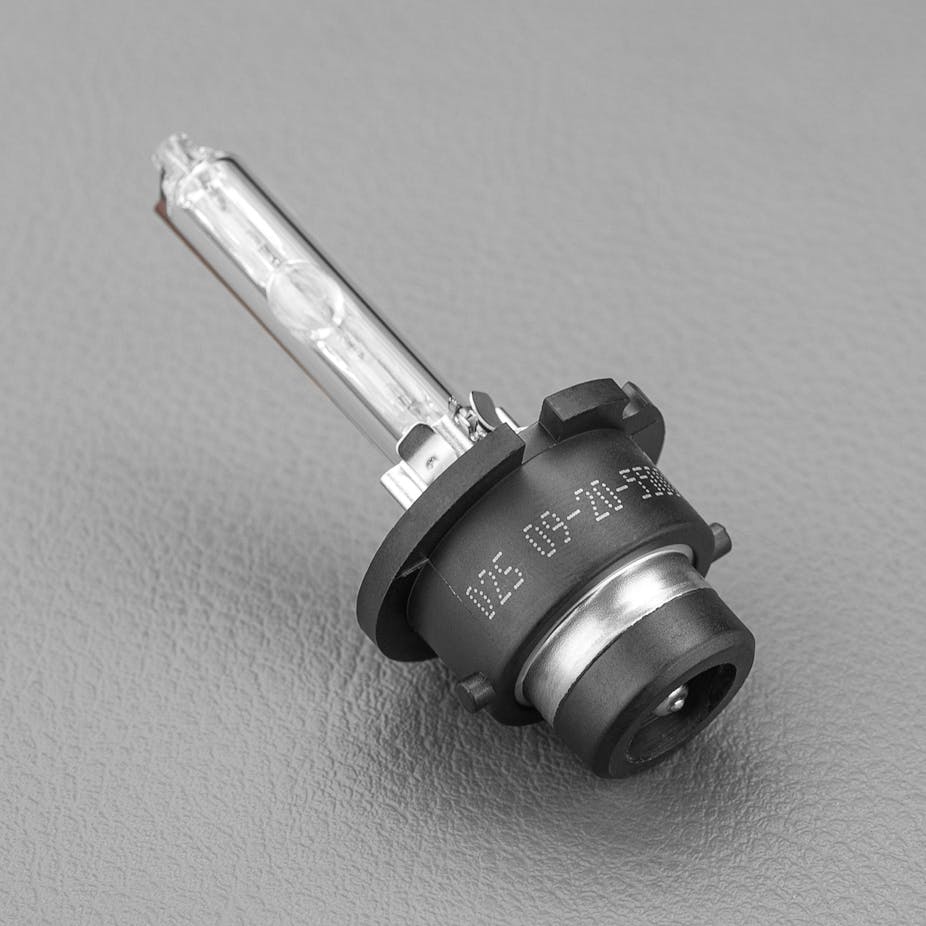 D2S Xenon 35W HID Bulbs (Pair) Off Grid 4x4